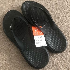 Men’s Nike Flip Flops